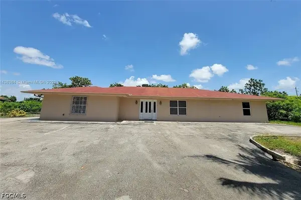 15900 SW 197th Avenue, Miami, FL 33187