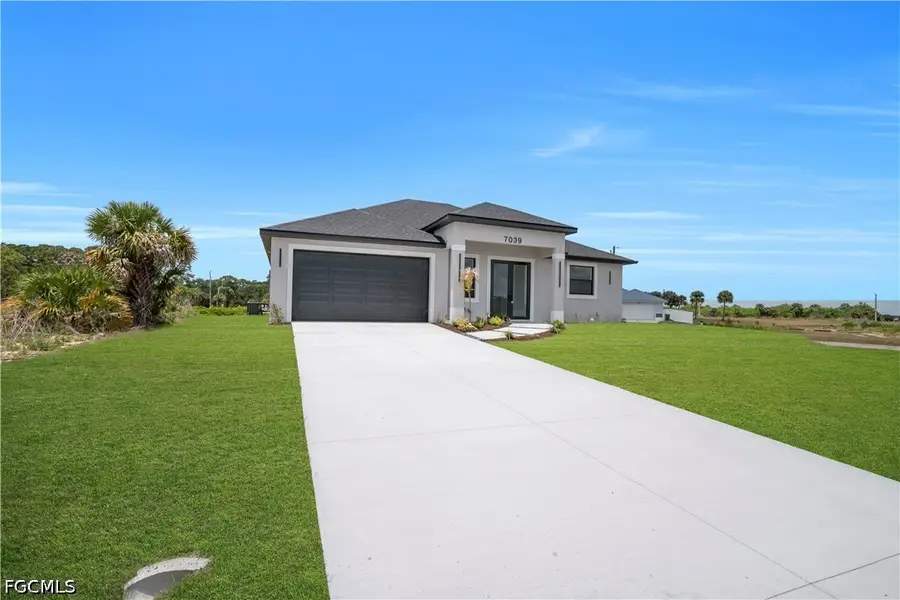 7039 Berwick Circle, Labelle, FL 33935 - #3