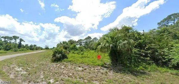 210 Fortress Place, Labelle, FL 33935
