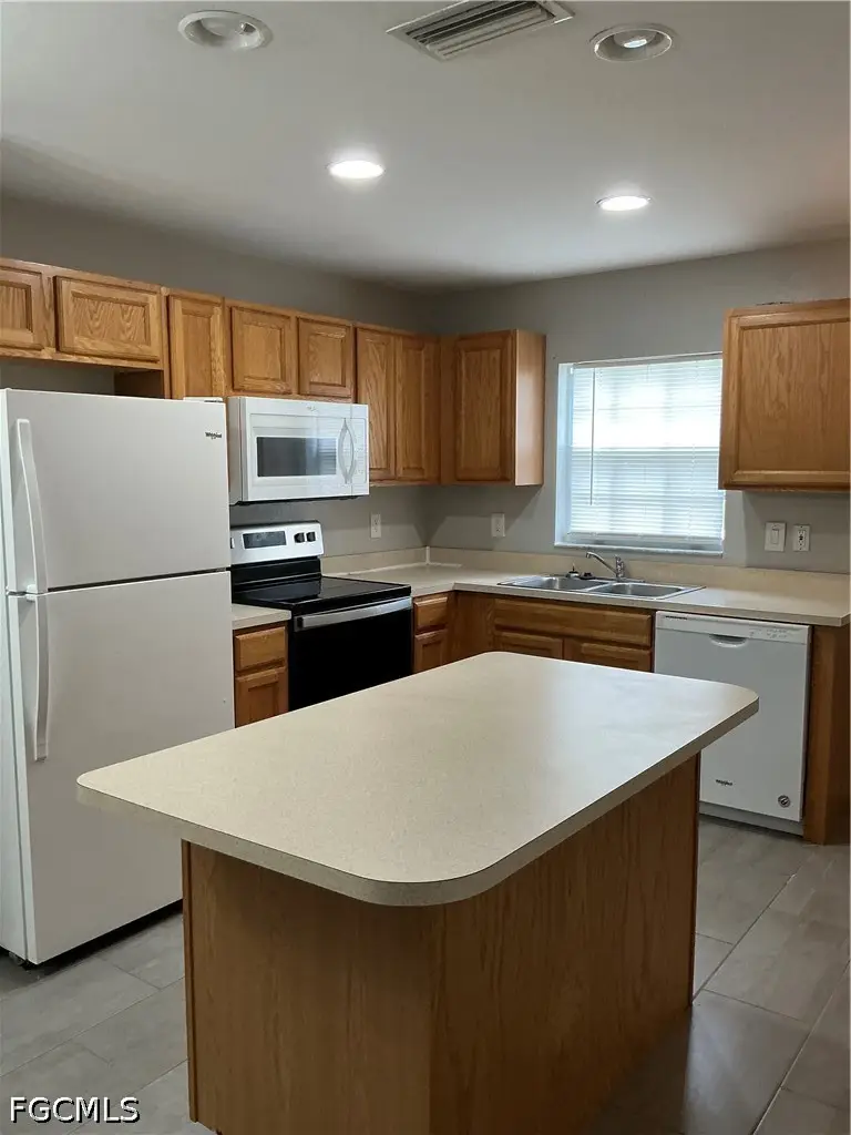 5232 Glenlivet Road, Fort Myers, FL 33907 - #3