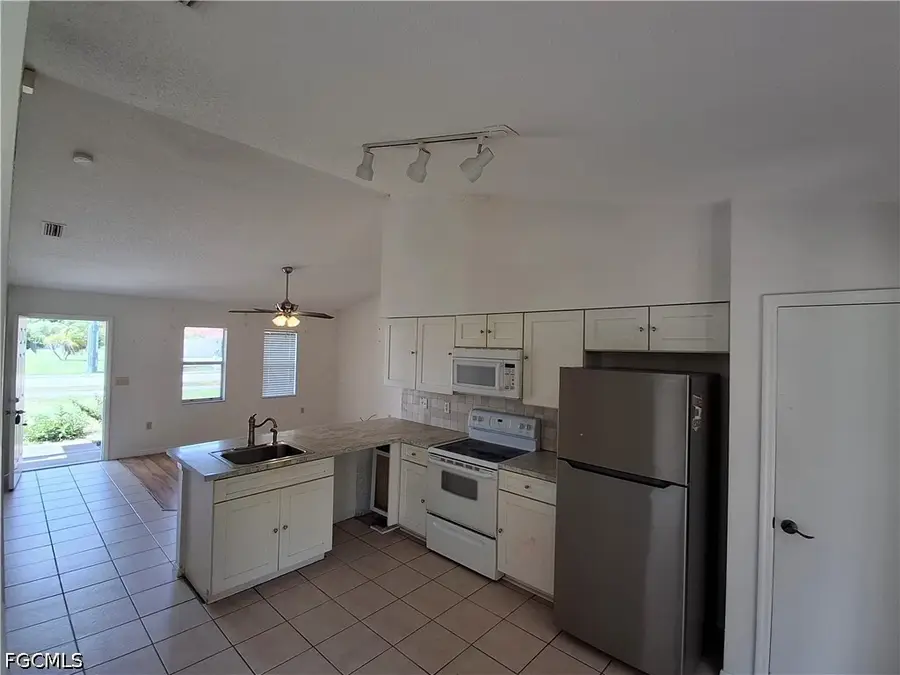 21229 Peachland Boulevard, Port Charlotte, FL 33954 - #3