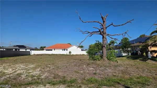 2630 NW 24th Place, Cape Coral, FL 33993
