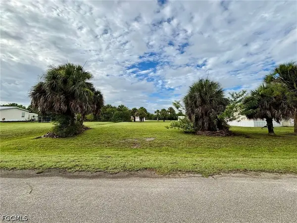 1125 W Miller Drive, Moore Haven, FL 33471