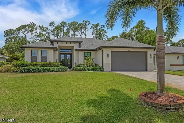 8332 Cypress Drive N, Fort Myers, FL 33967