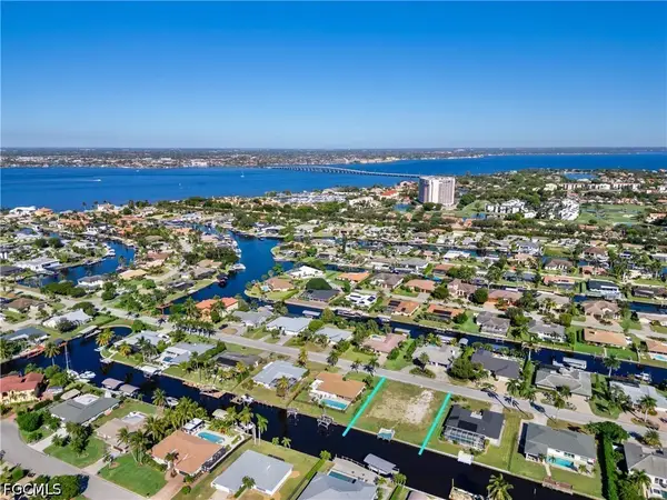 9821 Cypress Lake Drive, Fort Myers, FL 33919