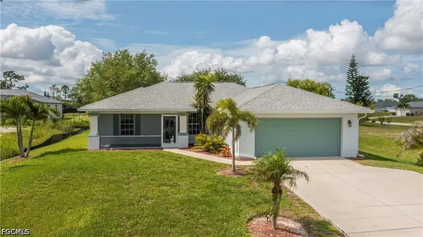 1922 Jacaranda Parkway W, Cape Coral, FL 33993