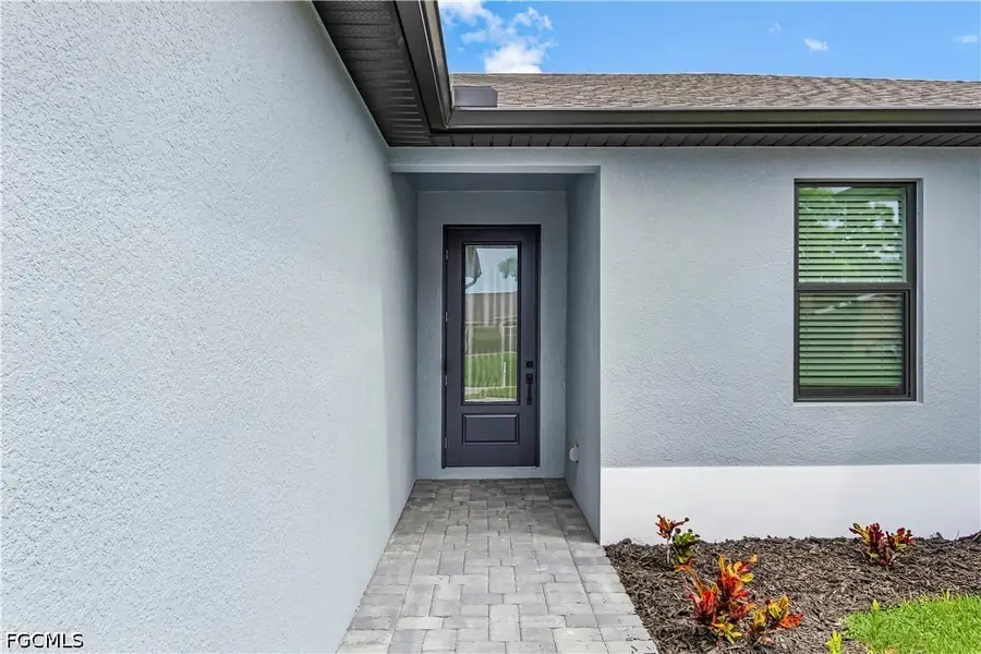 309 SW Trafalgar Parkway, Cape Coral, FL 33991 - #3