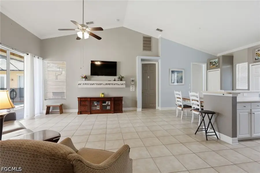 711 Crestline Avenue S, Lehigh Acres, FL 33974 - #3