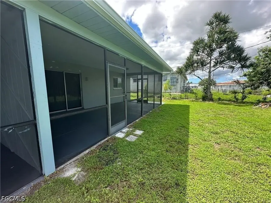 518-520 SE 6th Place, Cape Coral, FL 33990 - #2
