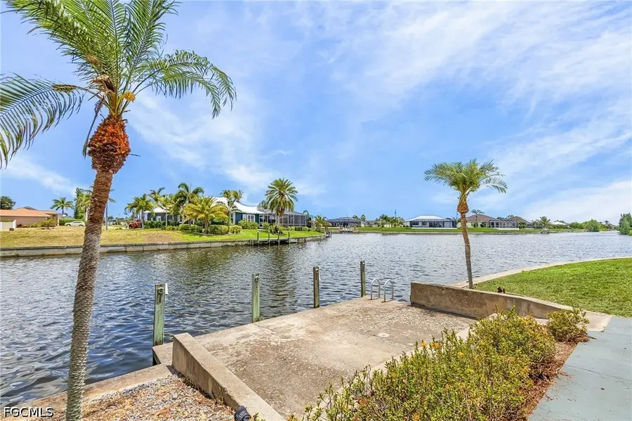 1137 SW 37th Street, Cape Coral, FL 33914 - #2