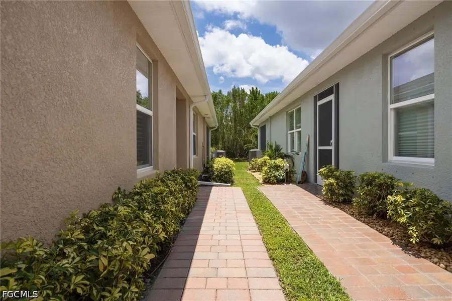 2052 Pigeon Plum Way, North Fort Myers, FL 33917 - #2