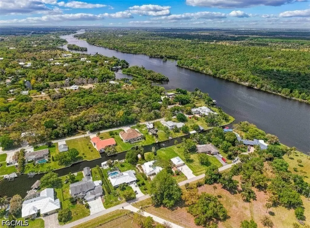 1870 Oak Drive, Alva, FL 33920 - #1