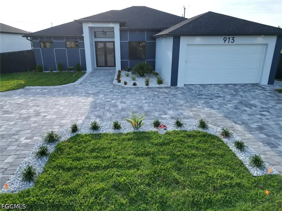 913 NE Juanita Place, Cape Coral, FL 33909 - #2