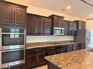 3731 NW 44th Place, Cape Coral, FL 33993 - #2