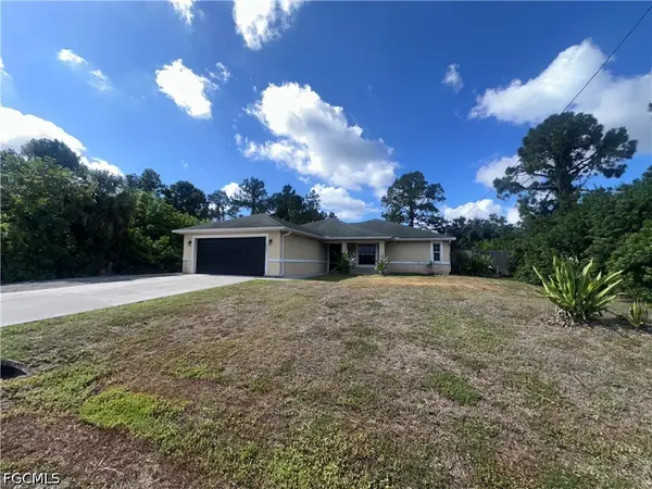 2905 20th Street W, Lehigh Acres, FL 33971