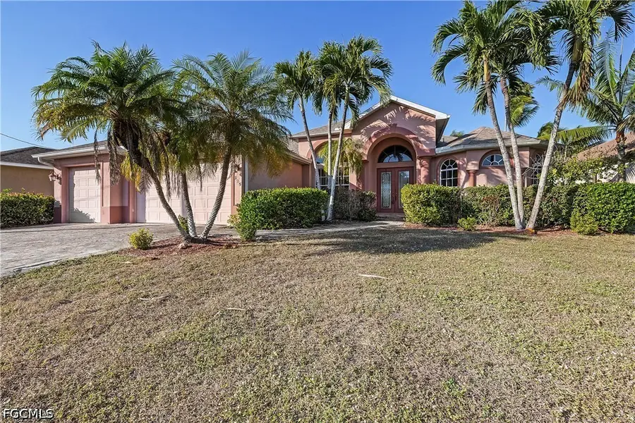 325 SE 21st Street, Cape Coral, FL 33990 - #2