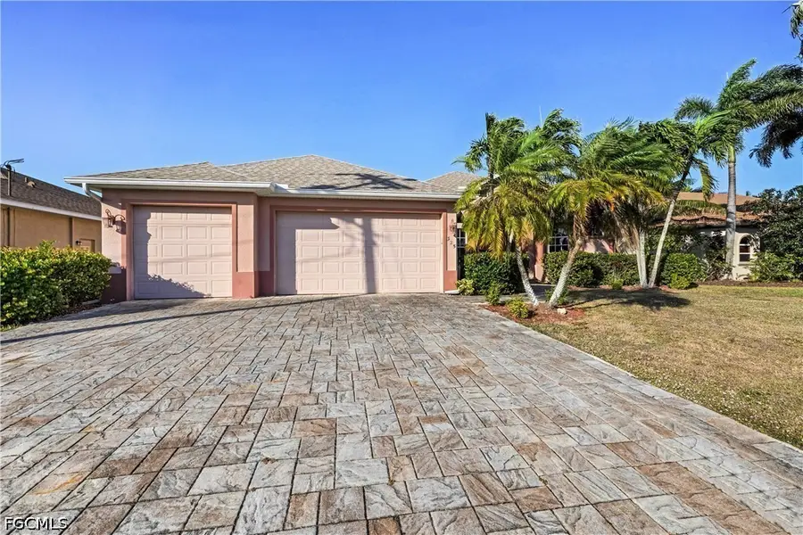 325 SE 21st Street, Cape Coral, FL 33990 - #3
