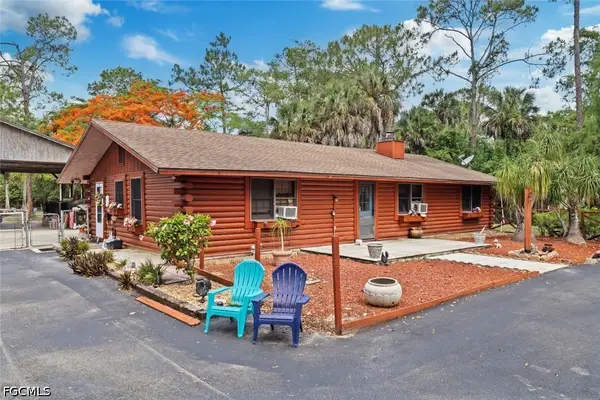 Address Withheld By Seller, Naples, FL 34117