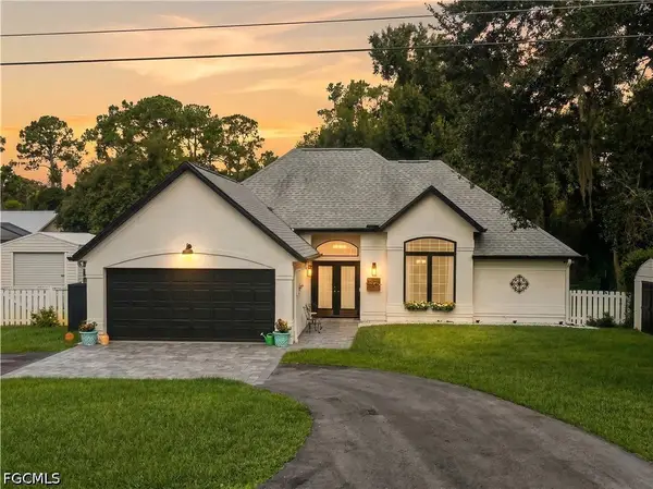 1090 Woods Drive, Labelle, FL 33935