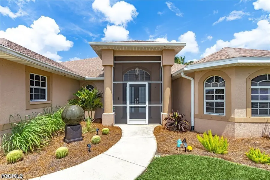 3613 SE 3rd Place, Cape Coral, FL 33904 - #2