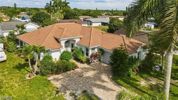 1700 43rd Terrace Sw, Naples, FL 34116