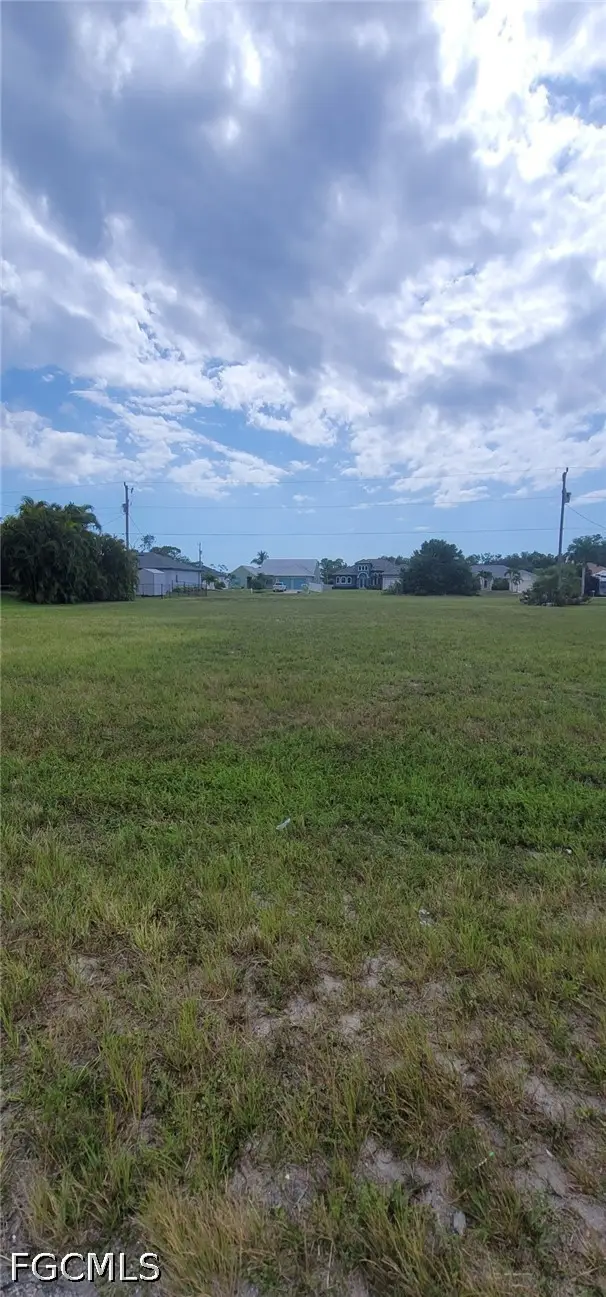 1718 El Dorado Boulevard N, Cape Coral, FL 33993 - #2