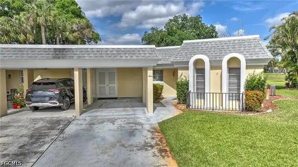 9 Park Lane Circle, Lehigh Acres, FL 33936