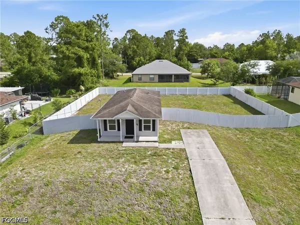 3824 17th Street W, Lehigh Acres, FL 33971