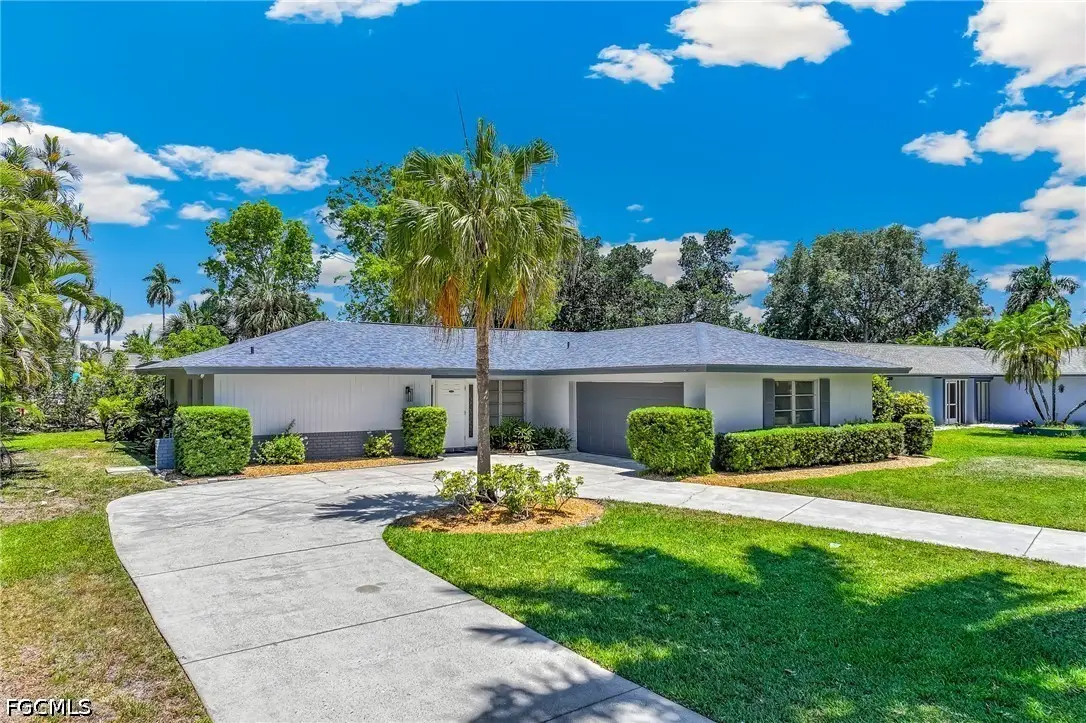5661 Eichen Circle E, Fort Myers, FL 33919 - #1