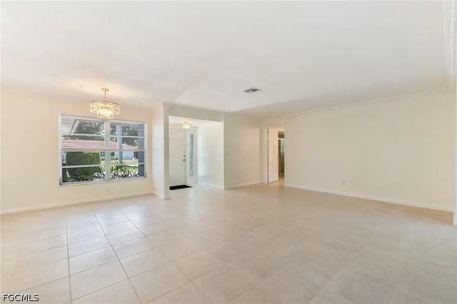 5661 Eichen Circle E, Fort Myers, FL 33919 - #3