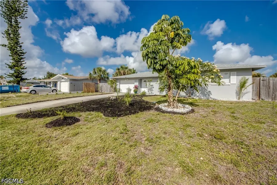 3518 SE 8th Place, Cape Coral, FL 33904 - #3