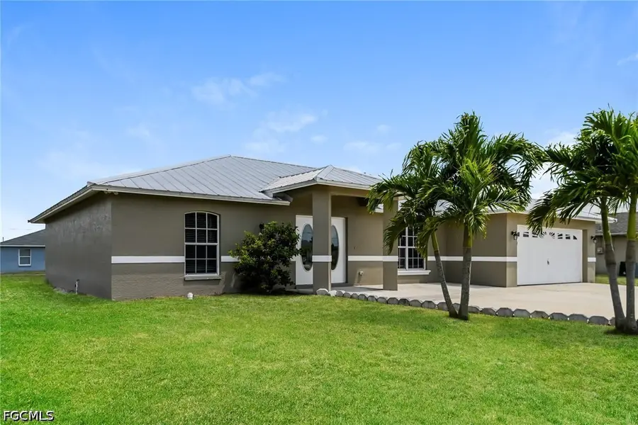 123 Blackstone Drive, Fort Myers, FL 33913 - #2