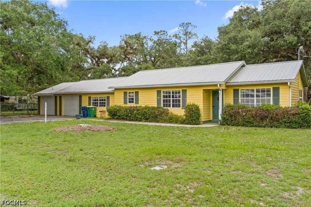 260 Fraser Avenue, Labelle, FL 33935 - #1
