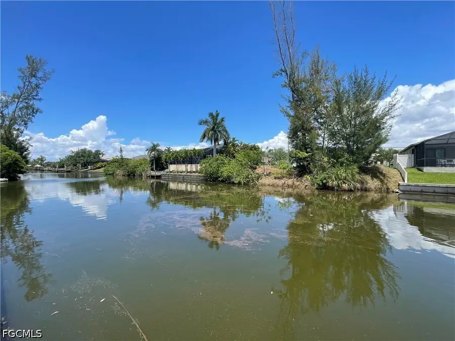 2111 SW 17th Place, Cape Coral, FL 33991 - #3