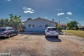 1112 SE 39th Terrace, Cape Coral, FL 33904 - #2