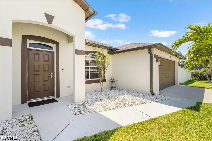 2515 SE 4th Avenue, Cape Coral, FL 33904 - #3