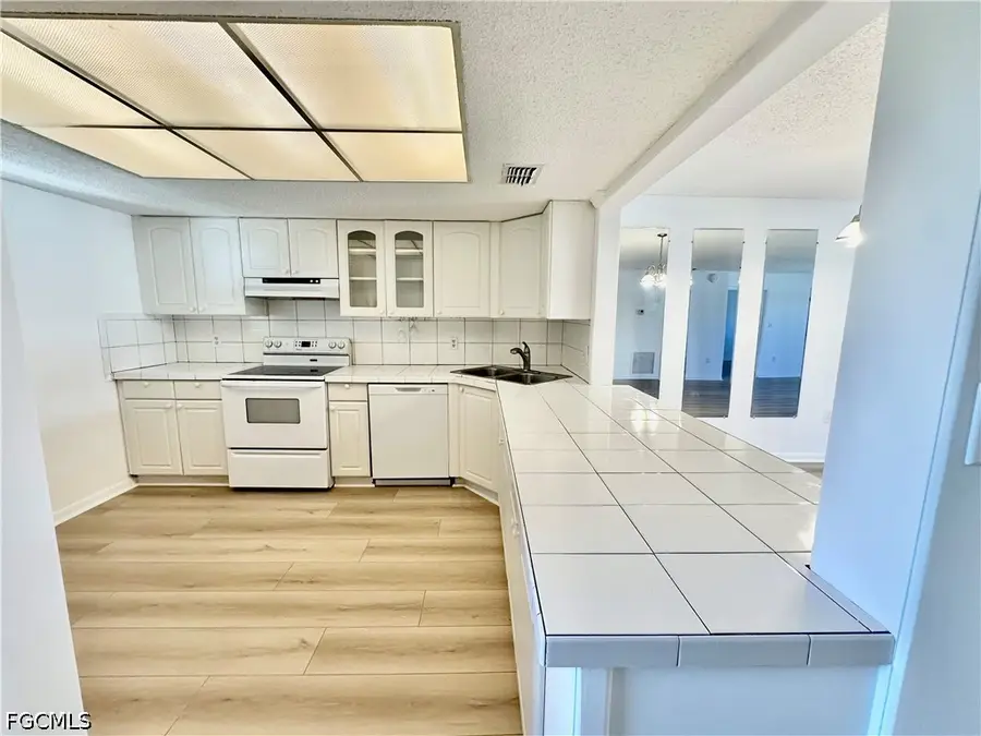 9395 Pennsylvania Avenue #19, Bonita Springs, FL 34135 - #2