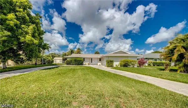 4424 SE 11th Place, Cape Coral, FL 33904