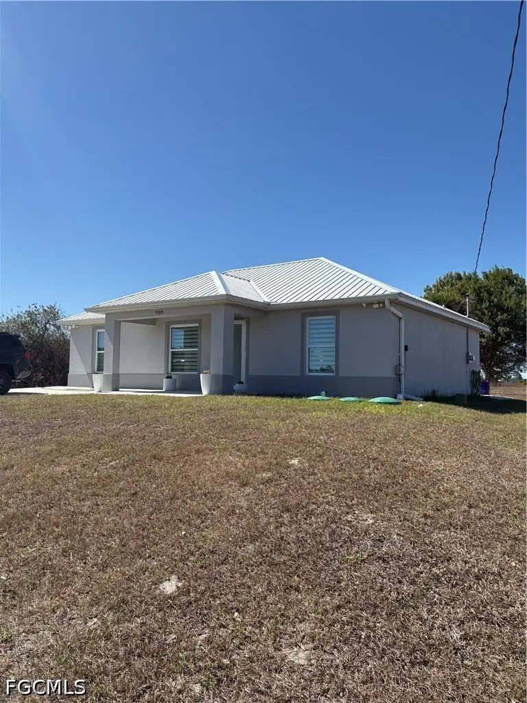 9019 S Castle Circle, Labelle, FL 33935 - #1