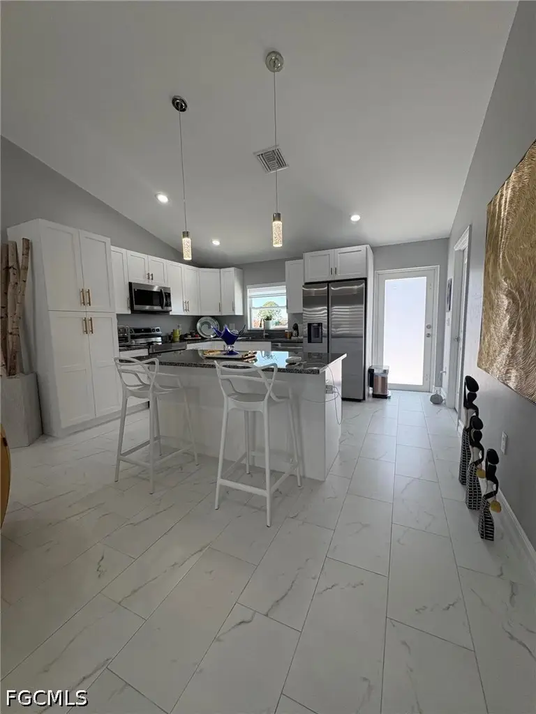 9019 S Castle Circle, Labelle, FL 33935 - #2