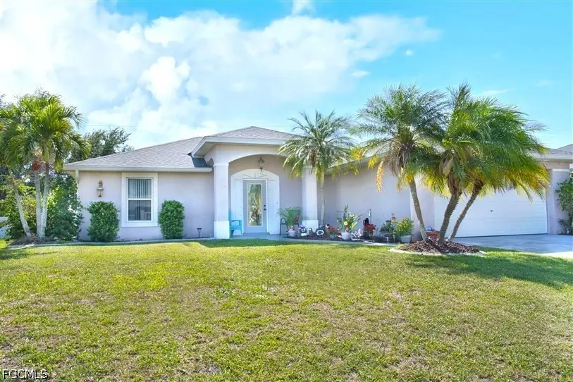818 SW 11th Avenue, Cape Coral, FL 33991 - #2