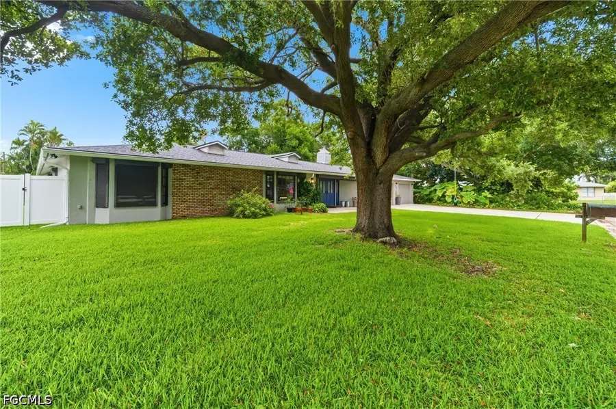 4317 SE 16th Place, Cape Coral, FL 33904 - #3