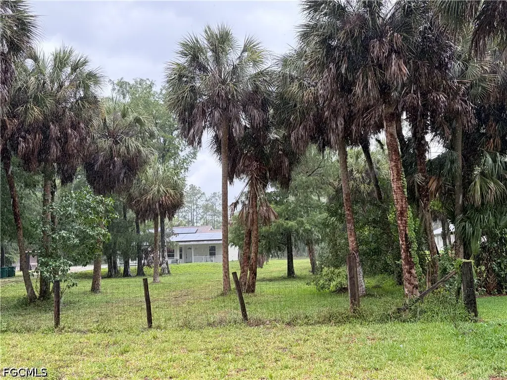 281 8th Street Se, Naples, FL 34117 - #1