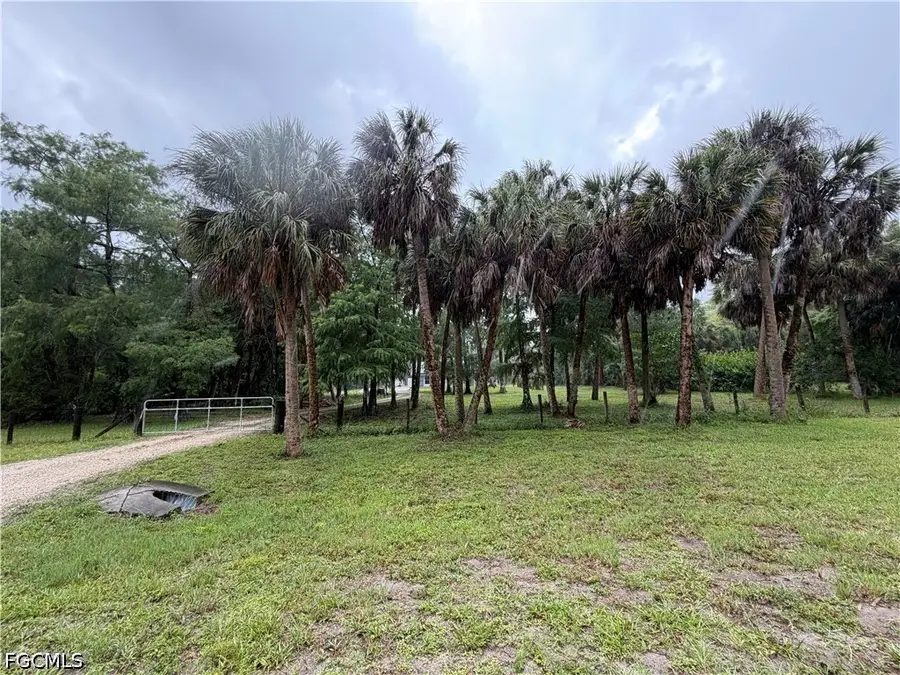 281 8th Street Se, Naples, FL 34117 - #3