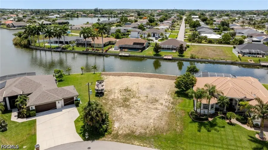 506 NE 21st Place, Cape Coral, FL 33909 - #2