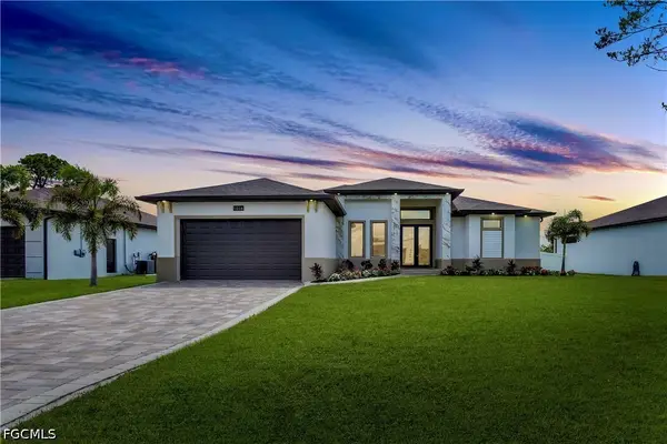 1014 Angelo Avenue, Lehigh Acres, FL 33971