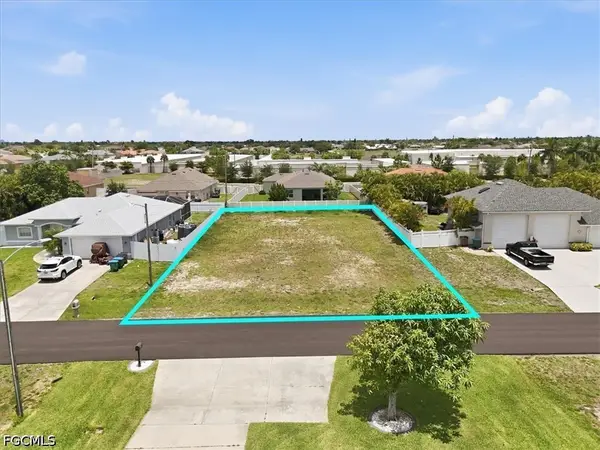 4215 SW 9th Place, Cape Coral, FL 33914