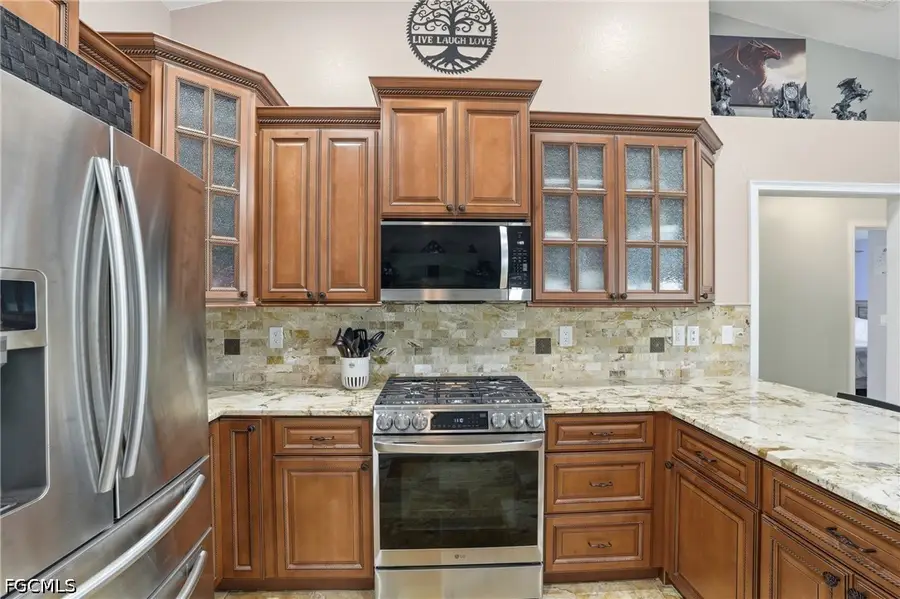 4304 NE 23rd Place, Cape Coral, FL 33909 - #2