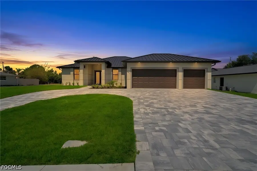 3532 Country Club Boulevard, Cape Coral, FL 33904 - #2