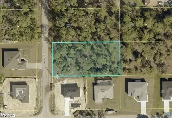 1102 Euclid Avenue, Lehigh Acres, FL 33972